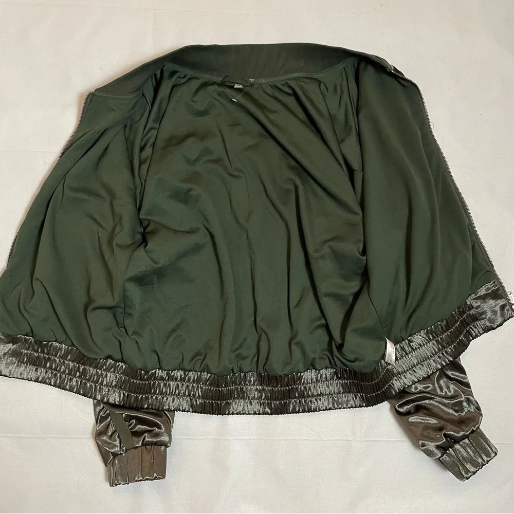 New Free People Movement Relay Zip-Up Olive Satin Bomber Jacket Size M
